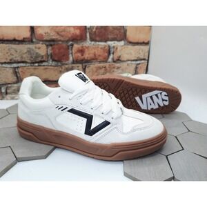 Vans Upland Shoe Marshmallow Gum Black Men Sz 12 Cream Suede Leather Chunky